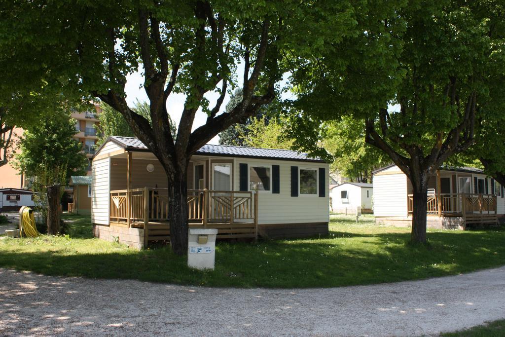 Camping Le Rhone Tournon-sur-Rhone Eksteriør bilde